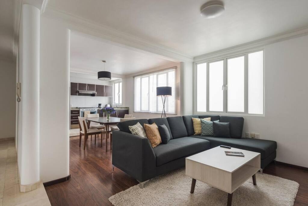 Condesa Residence 7 Stylish 2 Bedroom, 1 Bathroom Residence Accentuating Expansive Interiors Mexico City Exterior photo
